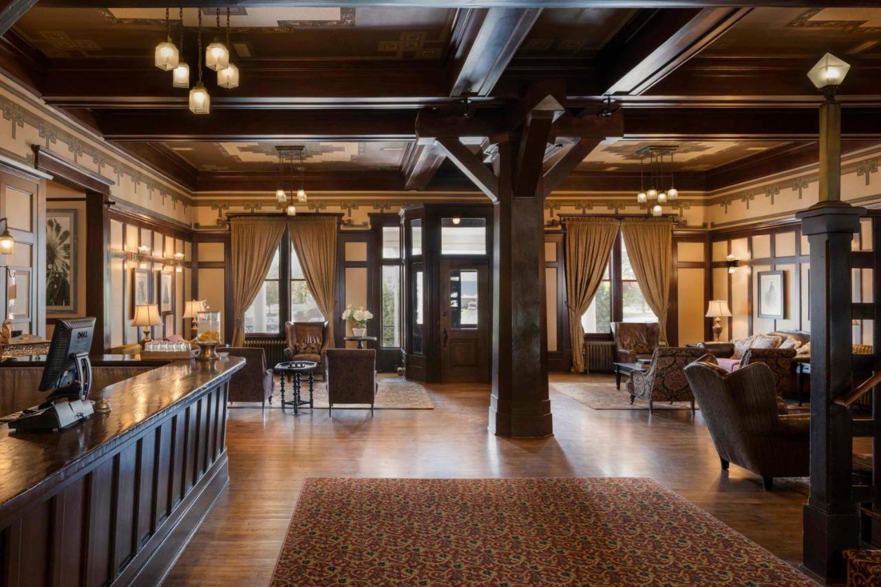 The Sacajawea Hotel Three Forks Exterior photo